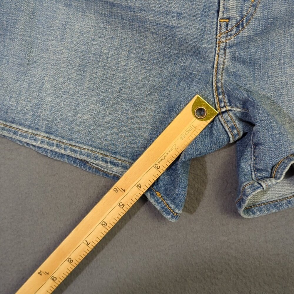 Levi's Jean Shorts Women's 29 Blue Mid Length Shorts Denim - Picture 6 of 11